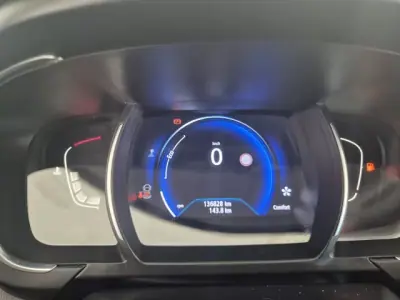 Renault Grand Scénic 2019 - 15750 EUR, 136587 km - 136587km - foto 8 de 9
