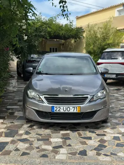 Peugeot 308 SW 2014 - 11500 EUR, 199339 km - AUTO.MOTO.pt - 199339km - foto 3 de 10