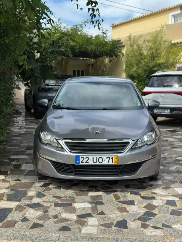 Peugeot 308 SW 2014 - 11500 EUR, 199339 km - AUTO.MOTO.pt - 199339km - foto 3 de 10