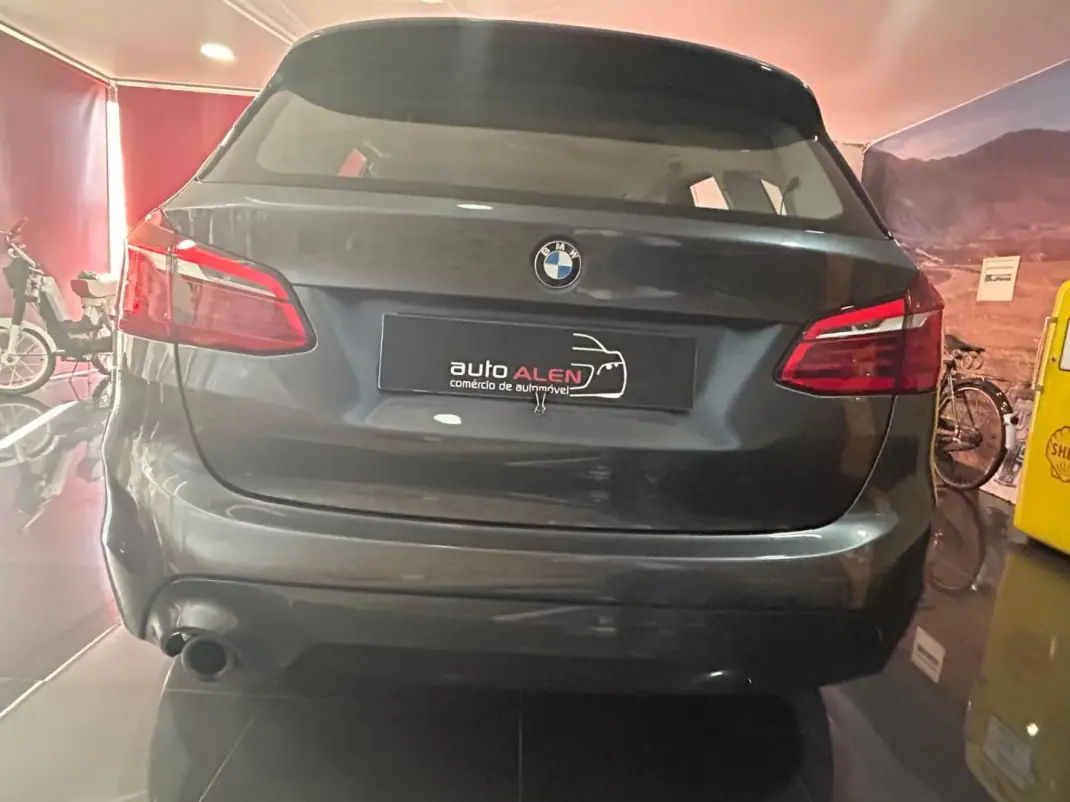 BMW 216 Active Tourer 2019 - 16750 EUR, 141064 km - AUTO.MOTO.pt - 141064km - foto 5 de 24