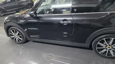 MINI 3 Portas 2022 - 22990 EUR, 19000 km - AUTO.MOTO.pt - 19000km - foto 28 de 37