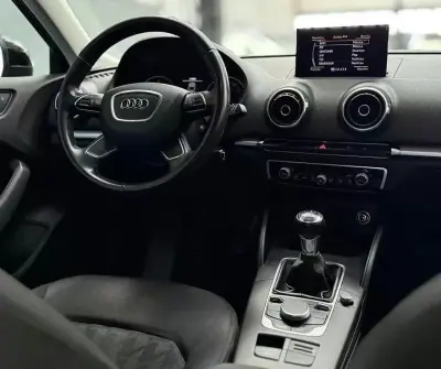 Audi A3 Sportback 2015 - 15950 EUR, 110000 km - AUTO.MOTO.pt - 110000km - foto 7 de 28