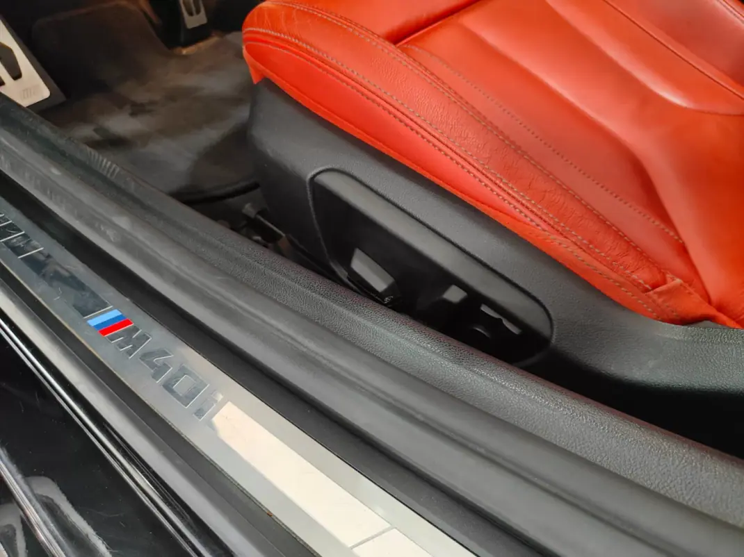BMW Z4 2020 - 48500 EUR, 120000 km - 120000km - foto 47 de 60