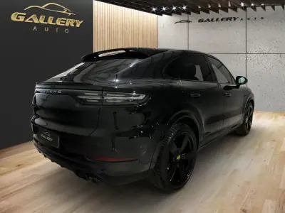 Porsche Cayenne Coupé 2020 - 68800 EUR, 146000 km - AUTO.MOTO.pt - 146000km - foto 3 de 20