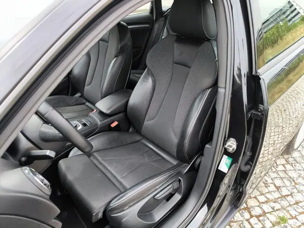 Audi A3 Sportback 2013 - 14950 EUR, 255105 km - AUTO.MOTO.pt - 255105km - foto 23 de 60