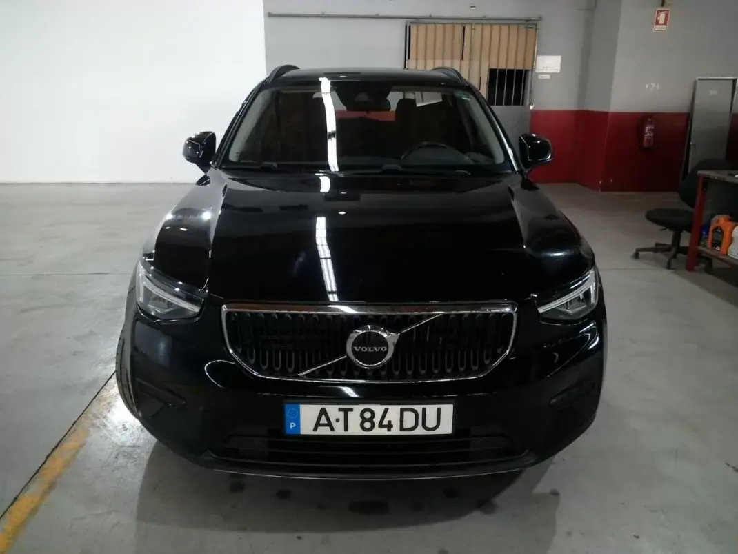 Volvo XC 40 2022 - 22499 EUR, 130121 km - AUTO.MOTO.pt - 130121km - foto 3 de 12