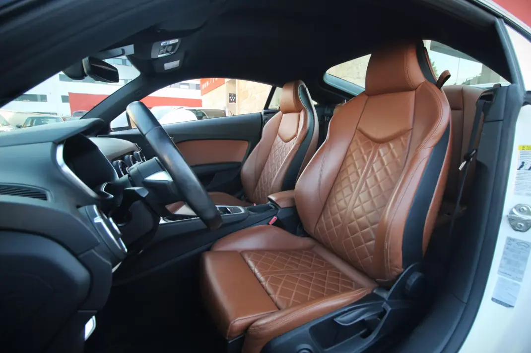 Audi TT Coupé 2015 - 23990 EUR, 242950 km - 242950km - foto 11 de 28