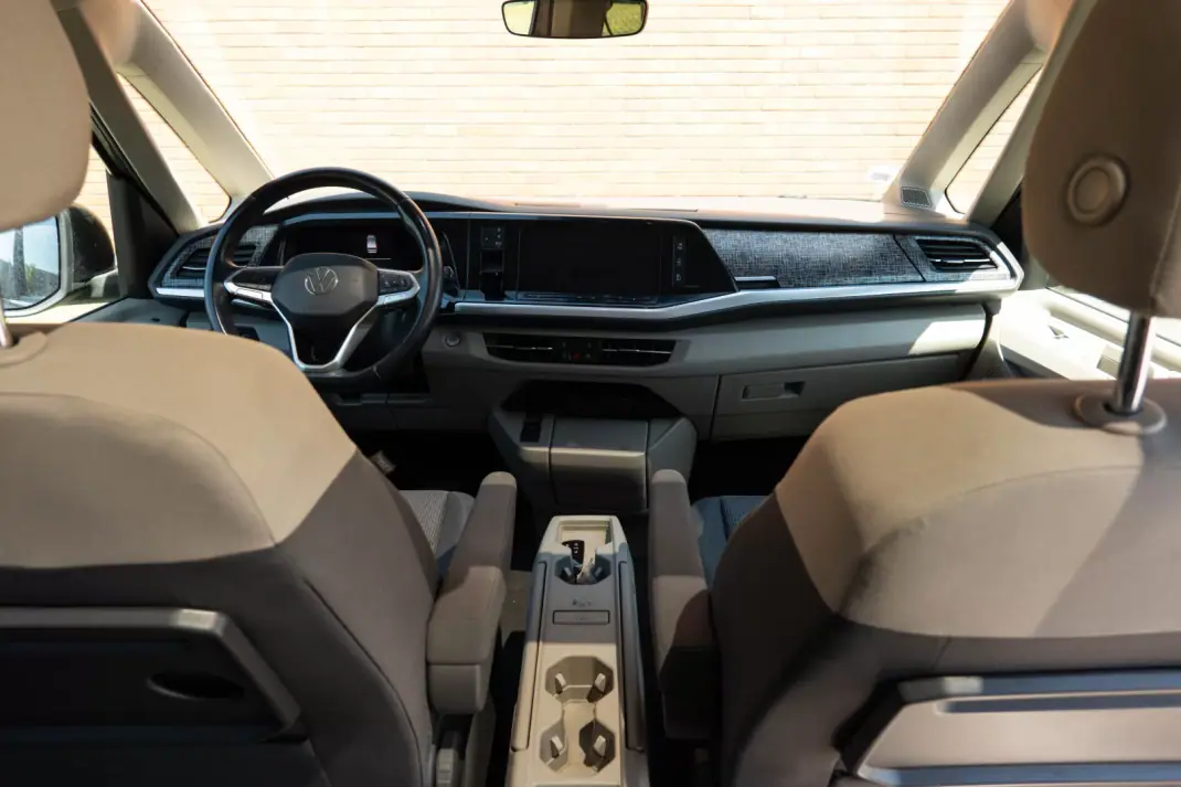 Volkswagen Multivan 2022 - 39990 EUR, 104500 km - AUTO.MOTO.pt - 104500km - foto 9 de 26