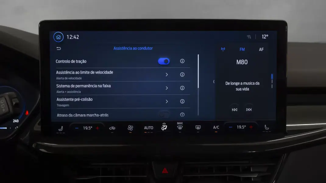 Ford Focus 2024 - 21450 EUR, 49000 km - AUTO.MOTO.pt - 49000km - foto 26 de 36