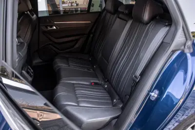 Peugeot 508 SW 2020 - 16990 EUR, 132236 km - AUTO.MOTO.pt - 132236km - foto 28 de 41