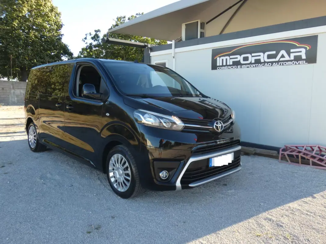 Toyota Proace Verso 2018 - 23500 EUR, 174000 km - foto 1 de 30
