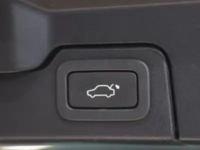 Land Rover Range Rover Evoque 2014 - 19990 EUR, 185000 km - AUTO.MOTO.pt - 185000km - foto 15 de 27