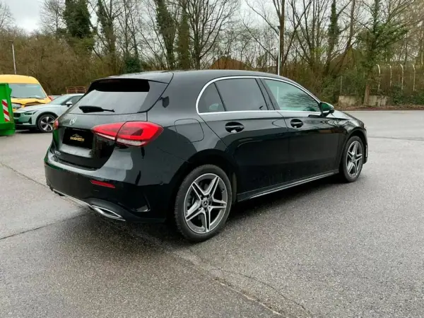 Mercedes-Benz A 250 2020 - 28500 EUR, 16229 km - AUTO.MOTO.pt - 16229km - foto 6 de 16