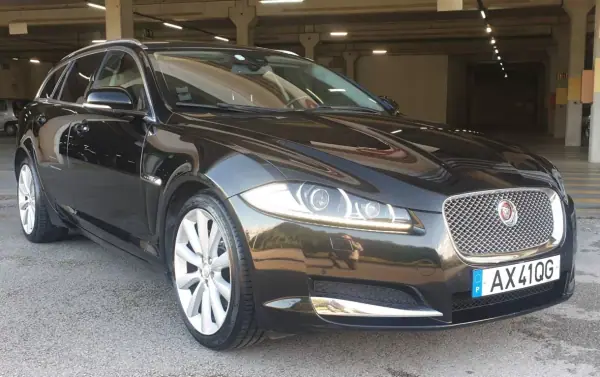 Jaguar XF Sportbrake 2015 - 19990 EUR, 179000 km - AUTO.MOTO.pt - 179000km - foto 3 de 29