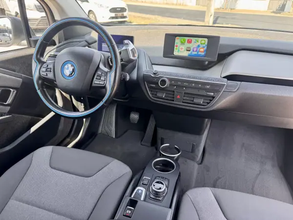 BMW i3 2018 - 17500 EUR, 68000 km - AUTO.MOTO.pt - 68000km - foto 11 de 20