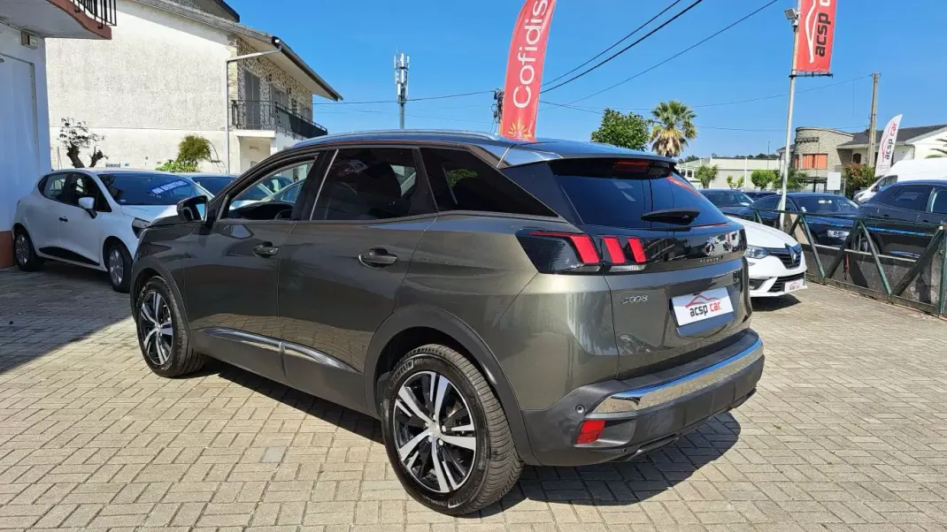 Peugeot 3008 2018 - 19900 EUR, 156128 km - 156128km - foto 4 de 49