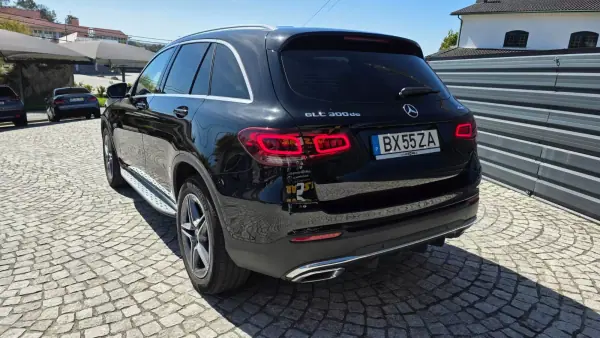 Mercedes-Benz GLC 300 2021 - 40990 EUR, 68000 km - 68000km - foto 4 de 30