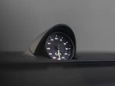 Porsche Panamera Sport Turismo 2019 - 69990 EUR, 80000 km - AUTO.MOTO.pt - 80000km - foto 20 de 23