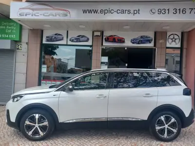 Peugeot 5008 2018 - 21890 EUR, 167073 km - AUTO.MOTO.pt - 167073km - foto 4 de 41