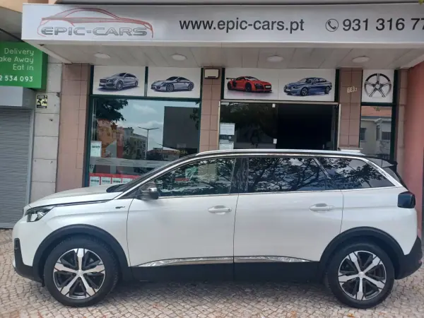 Peugeot 5008 2018 - 21890 EUR, 167073 km - AUTO.MOTO.pt - 167073km - foto 4 de 41