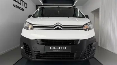 Citroën Jumpy 2021 - 14990 EUR, 221978 km - AUTO.MOTO.pt - 221978km - foto 15 de 21
