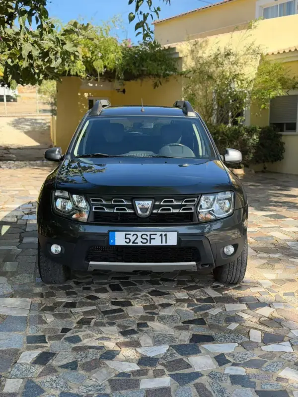 Dacia Duster 2016 - 16900 EUR, 116139 km - AUTO.MOTO.pt - 116139km - foto 2 de 10