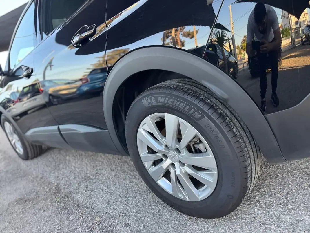 Peugeot 3008 2022 - 18400 EUR, 77978 km - AUTO.MOTO.pt - 77978km - foto 7 de 13