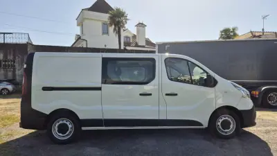 Renault Trafic 2.0 DCI L2 H1 2019 - 24900 EUR, 125914 km - AUTO.MOTO.pt - 125914km - foto 5 de 20
