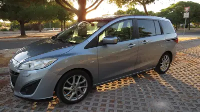 Mazda 5 2011 - 11600 EUR, 162000 km - 162000km - foto 1 de 21