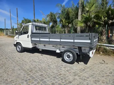 Citroën 1991 - 3500 EUR, 220000 km - AUTO.MOTO.pt - 220000km - foto 4 de 14