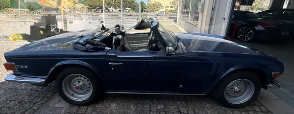 Triumph TR6 1973 - 25000 EUR, 59000 km - AUTO.MOTO.pt - 59000km - foto 6 de 15