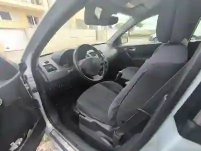 Renault Mégane 2003 - 2000 EUR, 231329 km - 231329km - foto 11 de 15