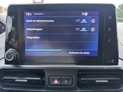 Peugeot Partner 1.5HDI 3lugares 2021 - 11900 EUR, 160000 km - AUTO.MOTO.pt - 160000km - foto 25 de 47
