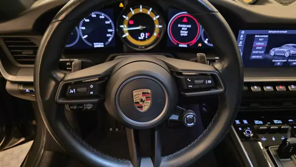 Porsche 992 2021 - 159500 EUR, 69488 km - AUTO.MOTO.pt - 69488km - foto 43 de 58