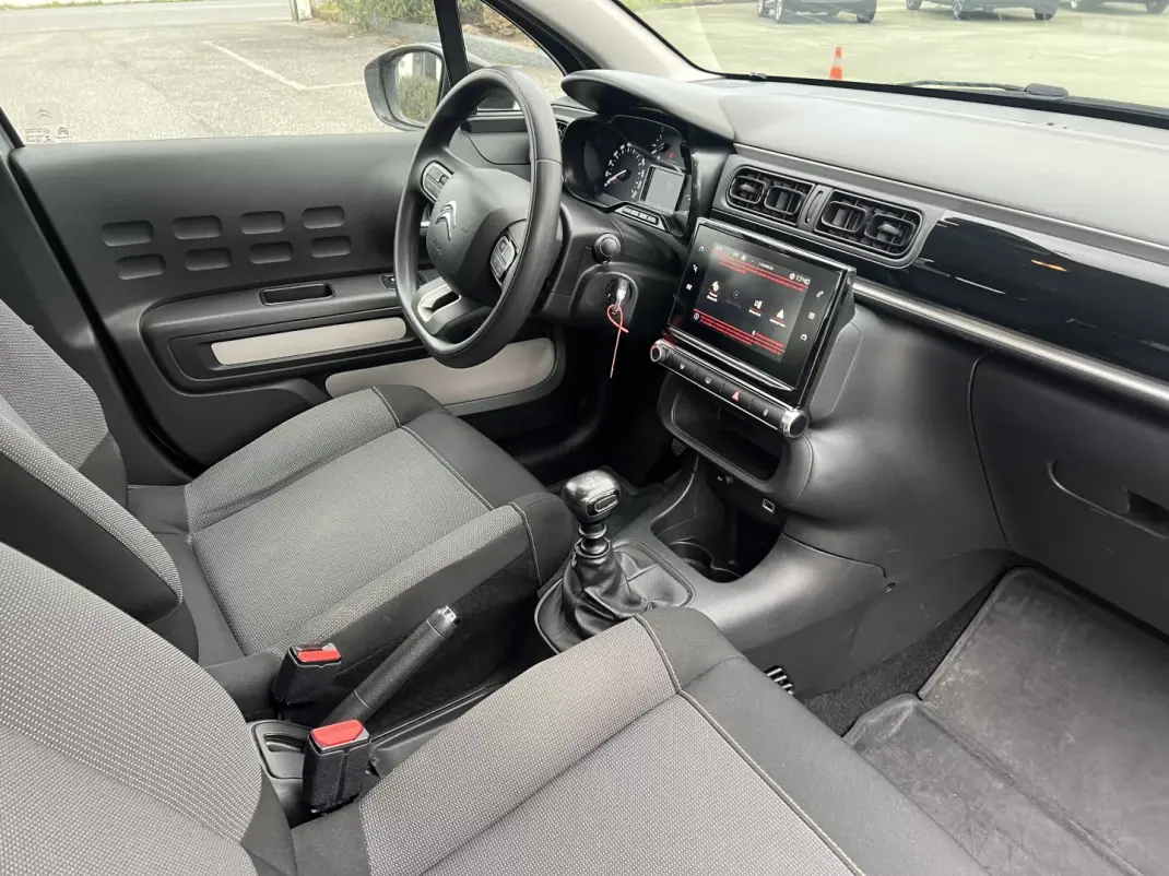 Citroën C3 2019 - 10499 EUR, 239875 km - AUTO.MOTO.pt - 239875km - foto 11 de 14