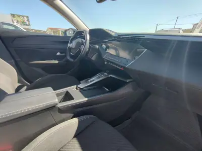 Peugeot 308 SW 2022 - 17900 EUR, 142000 km - 142000km - foto 21 de 27