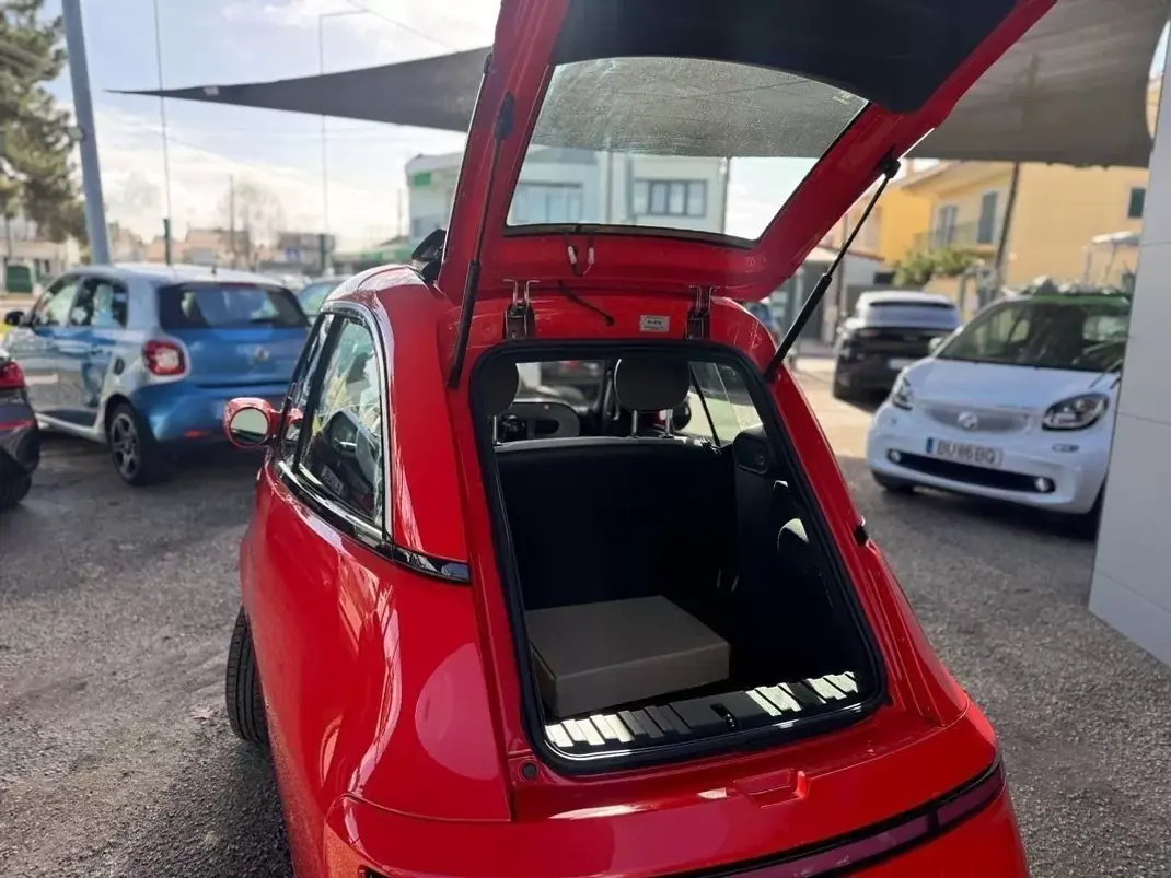 2025 - 13800 EUR, 20 km - AUTO.MOTO.pt - 20km - foto 16 de 23