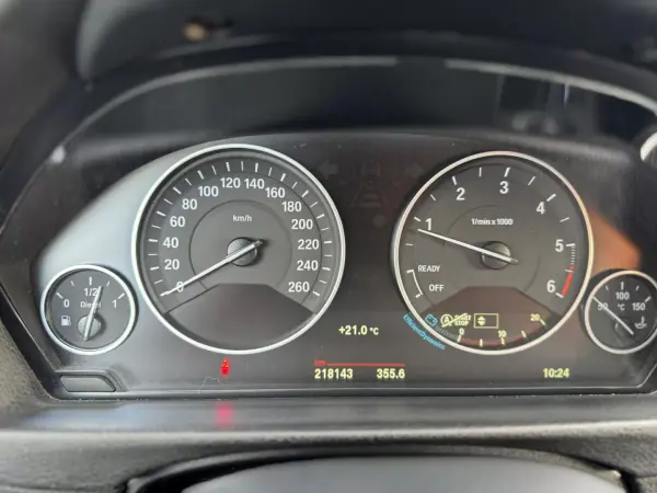 BMW 418 Gran Coupé 2018 - 18900 EUR, 218060 km - AUTO.MOTO.pt - 218060km - foto 4 de 25