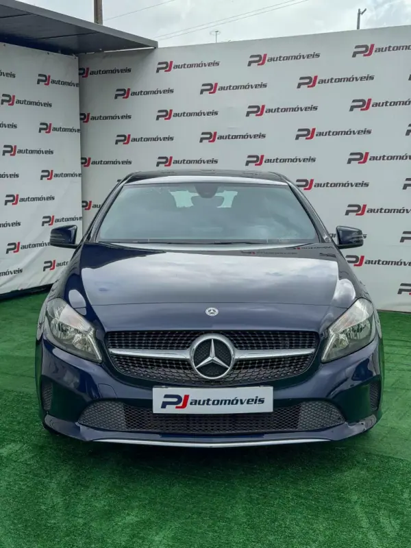 Mercedes-Benz A 180 d Urban 2017 Diesel — 171 488 km Mercedes-Benz A 180 d Urban 2017 Diesel