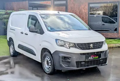 Peugeot PARTNER 1.5 BLUEHDI (03Lug) (NACIONAL) 2020 - 10950 EUR, 123118 km - AUTO.MOTO.pt - 123118km - foto 4 de 18