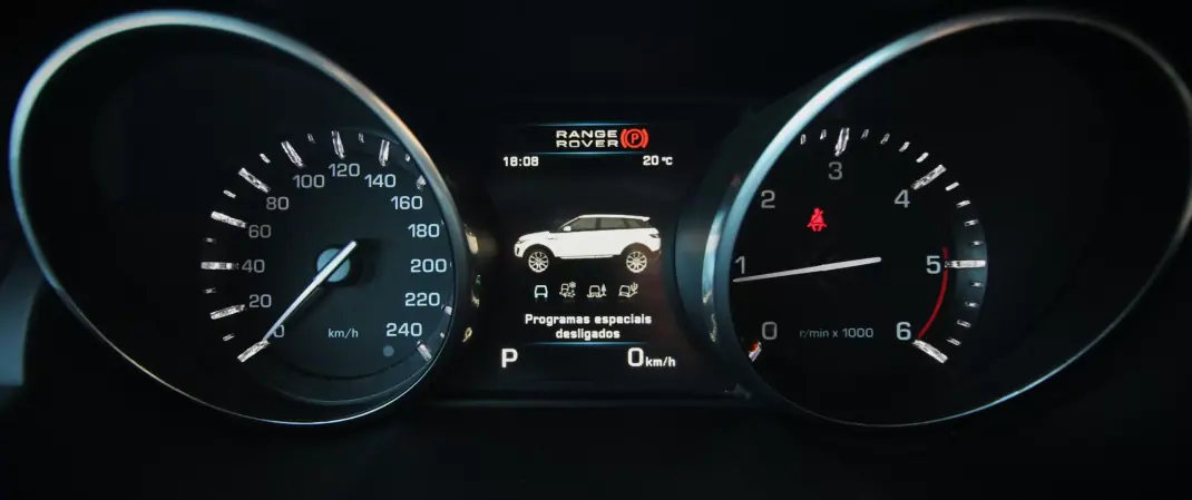 Land Rover Range Rover Evoque 2013 - 18990 EUR, 209500 km - AUTO.MOTO.pt - 209500km - foto 21 de 50