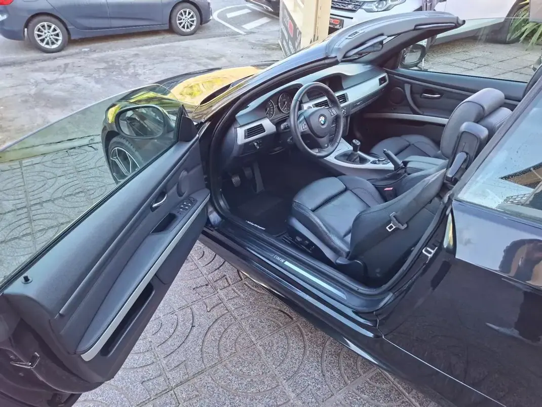 BMW 320 2010 - 15900 EUR, 220000 km - AUTO.MOTO.pt - 220000km - foto 15 de 42