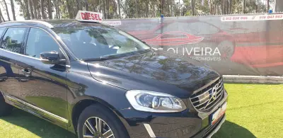 Volvo XC 60 2016 - 21750 EUR, 179000 km - AUTO.MOTO.pt - 179000km - foto 2 de 12