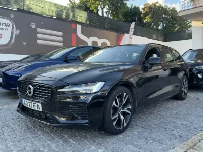 Volvo V60 2021 - 24000 EUR, 175874 km - 175874km - foto 1 de 11