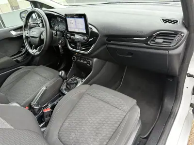 Ford Fiesta 2022 - 12900 EUR, 120000 km - AUTO.MOTO.pt - 120000km - foto 43 de 57