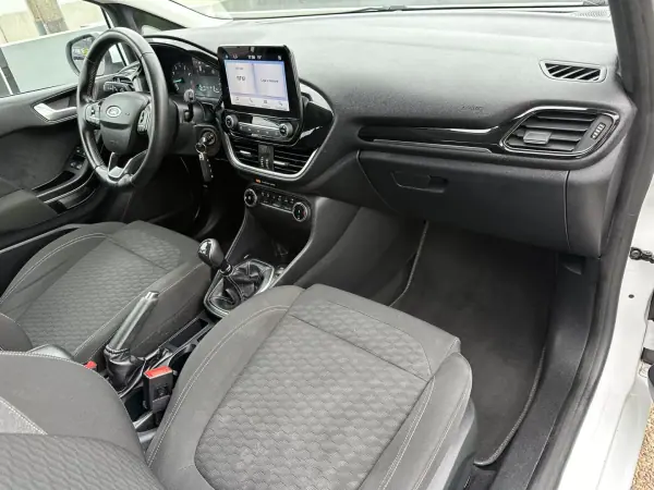 Ford Fiesta 2022 - 12900 EUR, 120000 km - AUTO.MOTO.pt - 120000km - foto 43 de 57