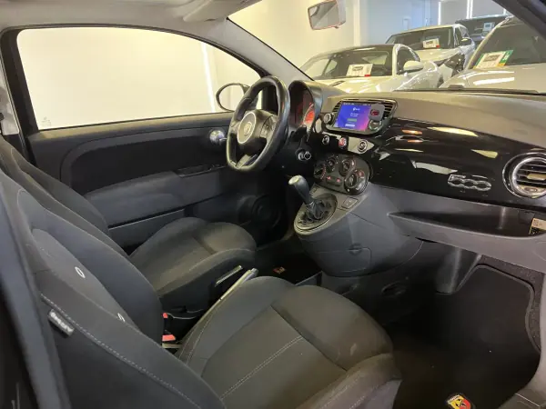 Fiat 500 2008 - 7990 EUR, 140000 km - AUTO.MOTO.pt - 140000km - foto 9 de 38