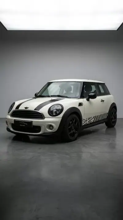 MINI 3 Portas 2011 - 10250 EUR, 190064 km - AUTO.MOTO.pt - 190064km - foto 2 de 15