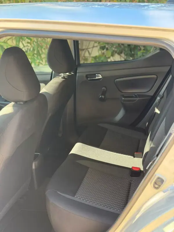 Nissan Micra 2019 - 12900 EUR, 111196 km - AUTO.MOTO.pt - 111196km - foto 9 de 9