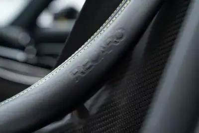 Mercedes-Benz AMG GT 2020 - 279950 EUR, 12000 km - AUTO.MOTO.pt - 12000km - foto 35 de 60